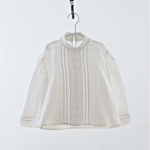 Top blanco con vainica YOU&ME